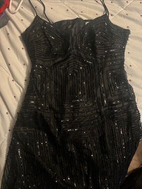Cache Black Strapless Sequin-Embellished Evening Dress